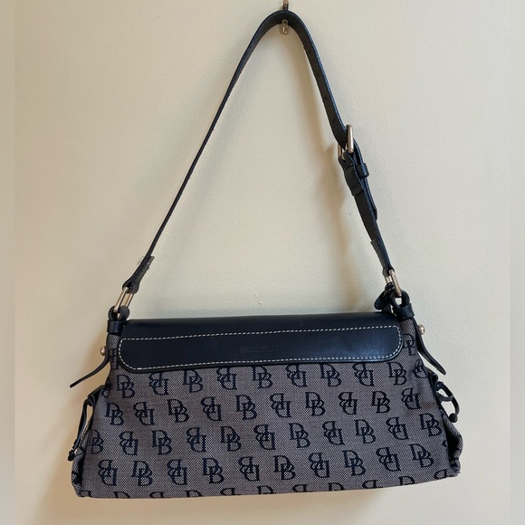 Dooney & Bourke Medium Flap Tassel Shoulder Handbag - Picture 2 of 13